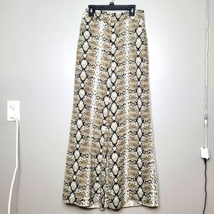 Wide Leg High Rise Animal Print Pants Size 4 Petite